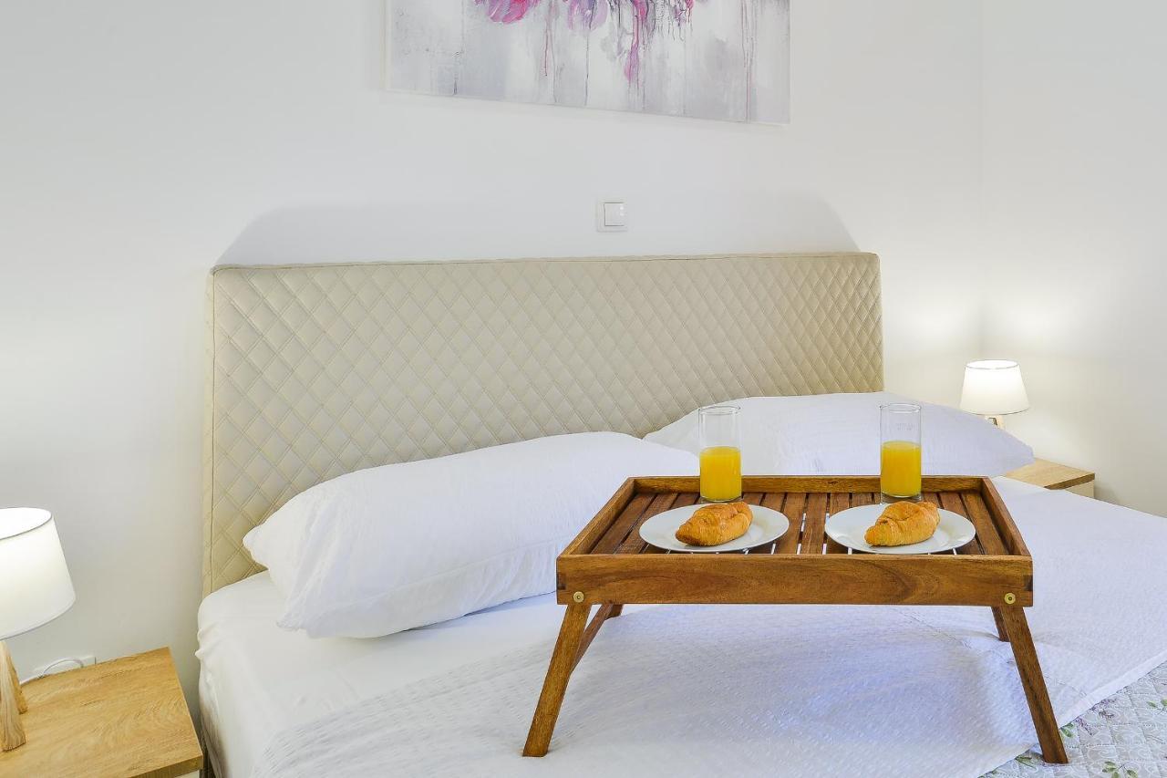 Cascada Villas With Private Jacuzzi And Private Parking Starigrad Paklenica Esterno foto